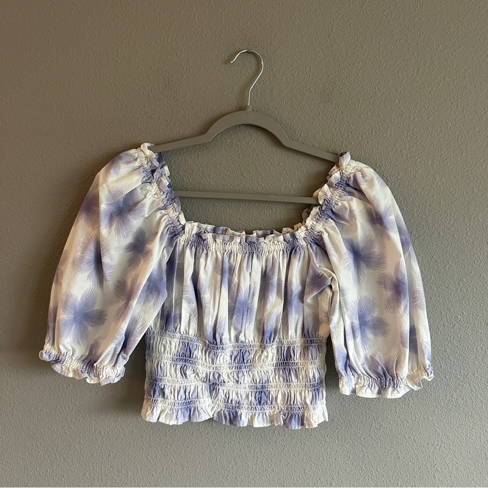Levi's Lavender Floral Smocked Puff Sleeve Crop Top Large
